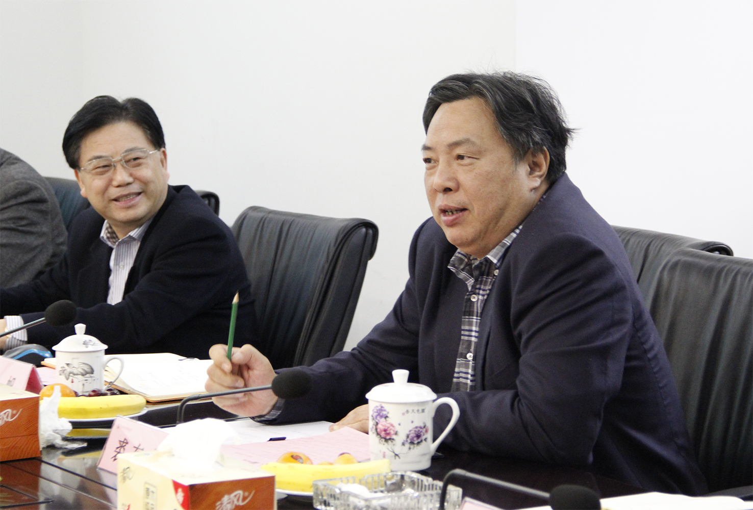 银海万向董事长胡文堂_昆明银海集团董事长